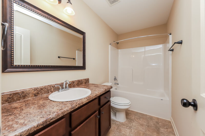 2,265/Mo, 104 Skylar Court Dallas, GA 30157 Bathroom View 3