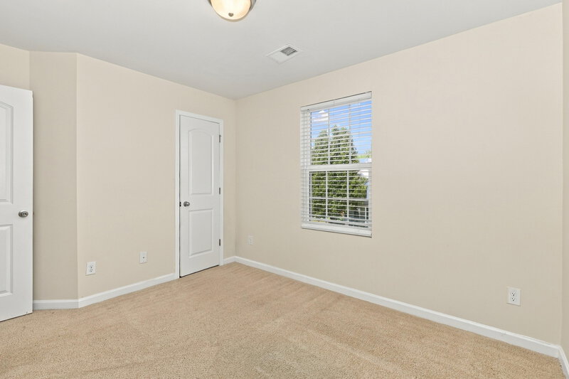 1,850/Mo, 1407 Shadow Creek Ave Hampton, GA 30228 Bedroom View