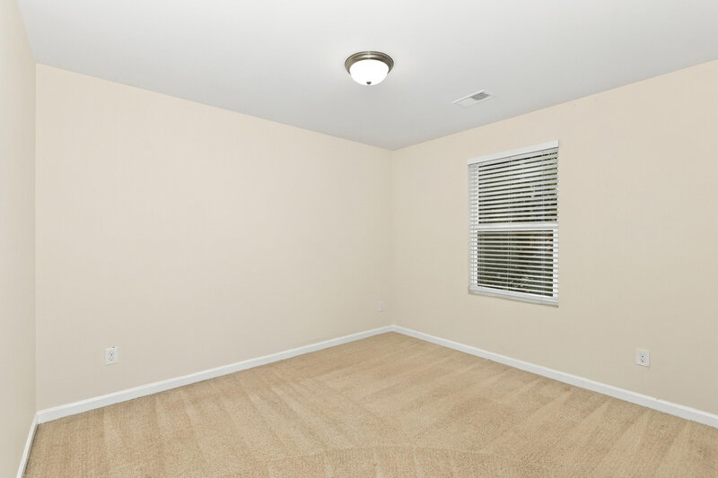 1,850/Mo, 1407 Shadow Creek Ave Hampton, GA 30228 Bedroom View 4