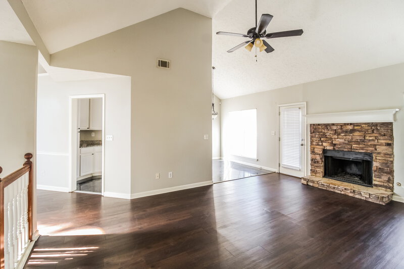 3,140/Mo, 685 Chaseridge Drive McDonough, GA 30253 Living Room View 2