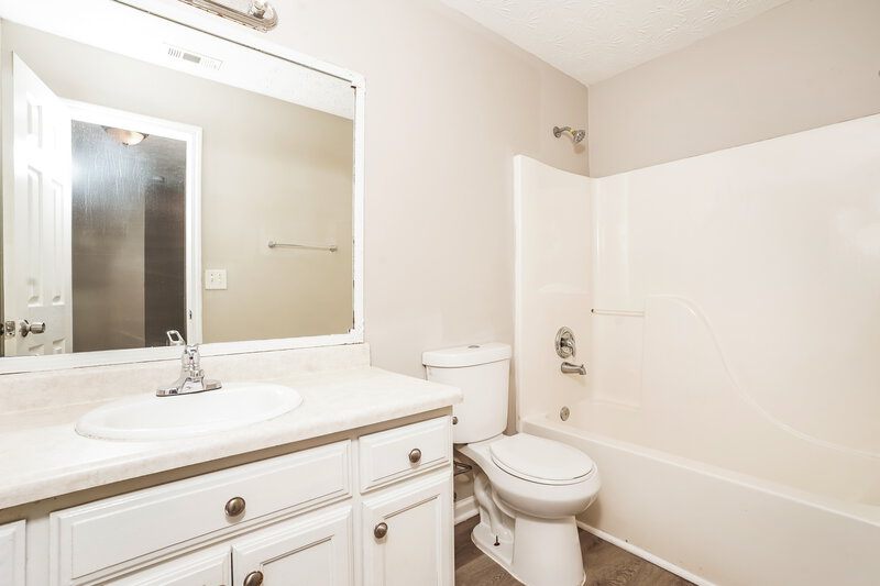 1,915/Mo, 1785 Neighborhood Walk McDonough, GA 30252 Bathroom View