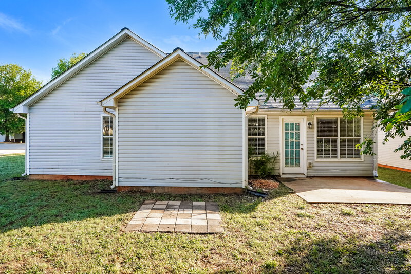 1,915/Mo, 1785 Neighborhood Walk McDonough, GA 30252 Rear View