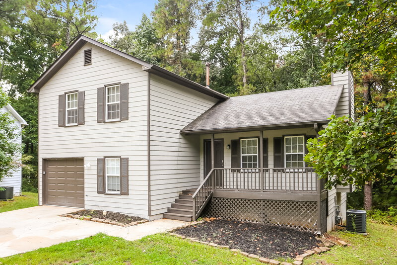 2,080/Mo, 490 Radio Ct Lawrenceville, GA 30046 Front View