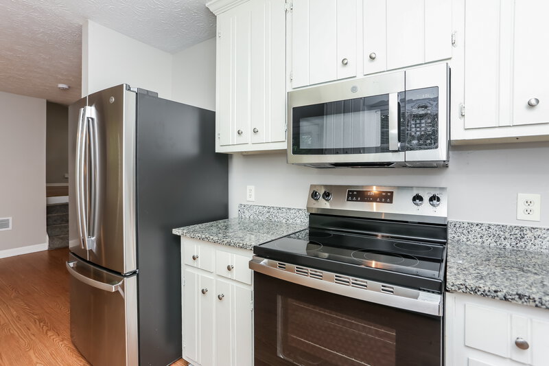 2,080/Mo, 490 Radio Ct Lawrenceville, GA 30046 Kitchen View 2