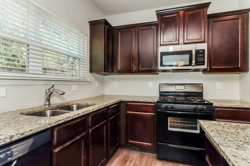 1,965/Mo, 220 Foggy Creek Lane Hiram, GA 30141 Kitchen View 2