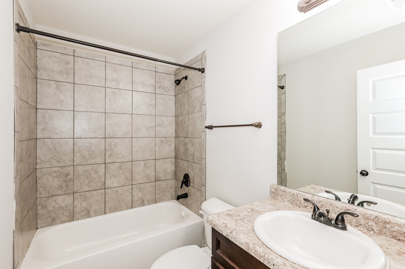 2,160/Mo, 1157 Pebble Ridge Dr Hampton, GA 30228 Bathroom View