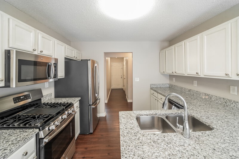1,925/Mo, 3865 Crowned Eagle Way Douglasville, GA 30135 Kitchen View