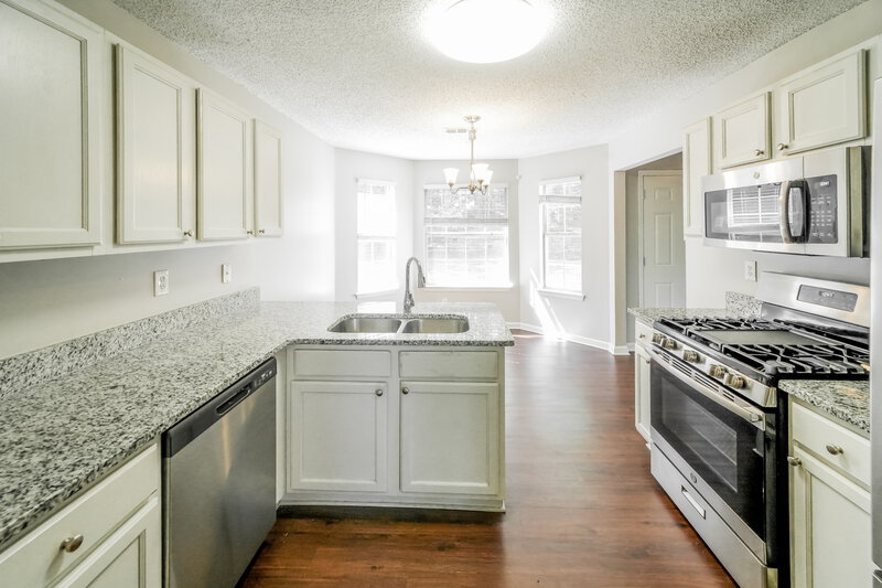 1,925/Mo, 3865 Crowned Eagle Way Douglasville, GA 30135 Kitchen View 2