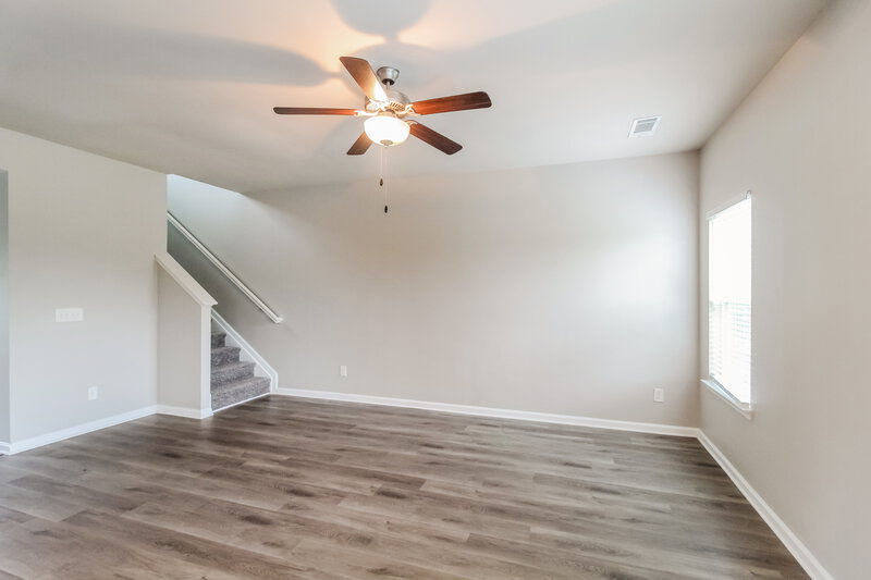 2,980/Mo, 203 Fern Walk Lawrenceville, GA 30045 Living Room View 3