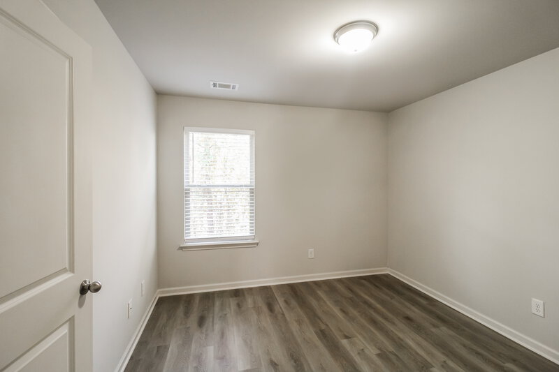 2,250/Mo, 223 Fern Walk Lawrenceville, GA 30045 Bedroom View