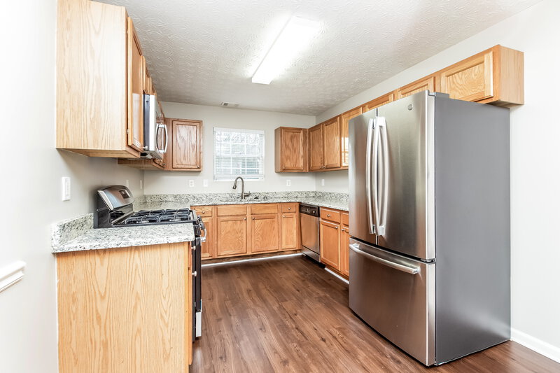 1,780/Mo, 5170 Tussahaw Xing McDonough, GA 30252 Kitchen View