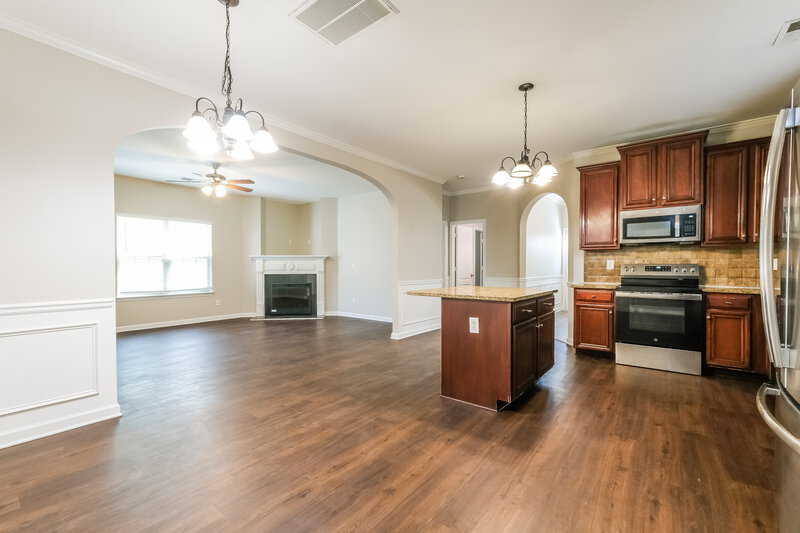 2,610/Mo, 121 Tyre Drive McDonough, GA 30253 Breakfast Nook View