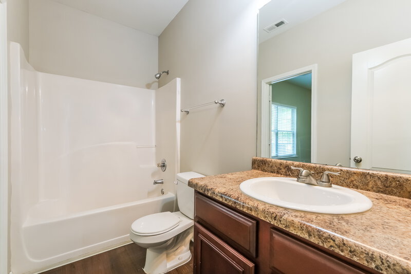 2,610/Mo, 121 Tyre Drive McDonough, GA 30253 Bathroom View