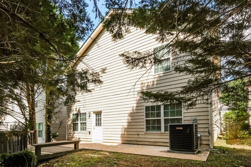 2,610/Mo, 121 Tyre Drive McDonough, GA 30253 Rear View