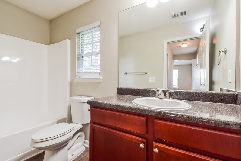 1,885/Mo, 241 Lossie Lane McDonough, GA 30253 Main Bathroom View