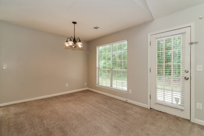 1,980/Mo, 2158 Denson Ln SW Marietta, GA 30008 Dining Room View