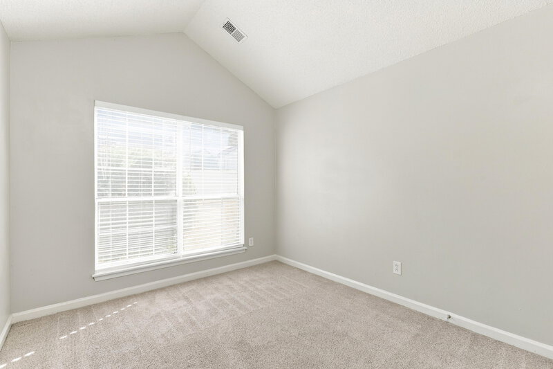 1,905/Mo, 2158 Denson Ln SW Marietta, GA 30008 Bedroom View 2