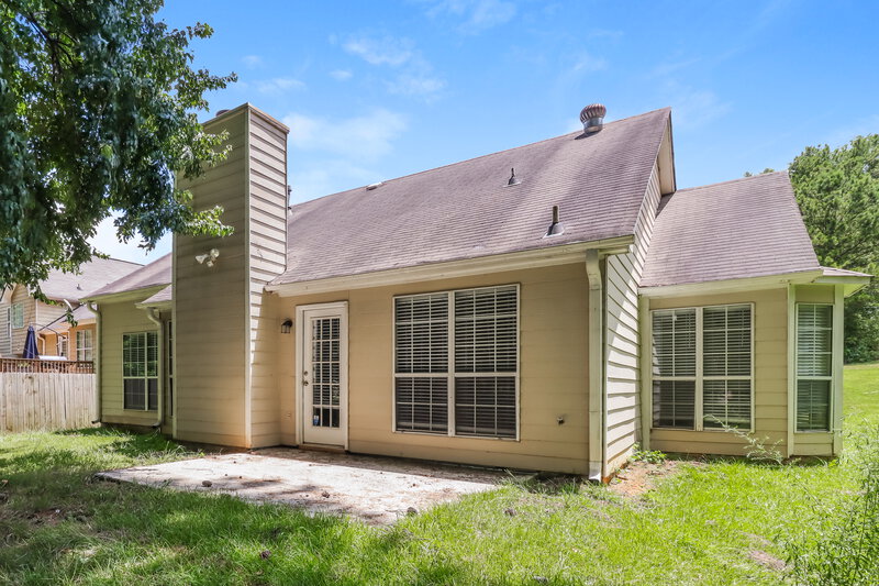 1,980/Mo, 2158 Denson Ln SW Marietta, GA 30008 Rear View