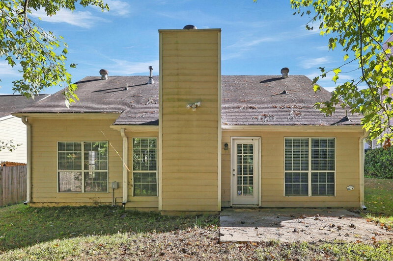 1,905/Mo, 2158 Denson Ln SW Marietta, GA 30008 Rear View 2