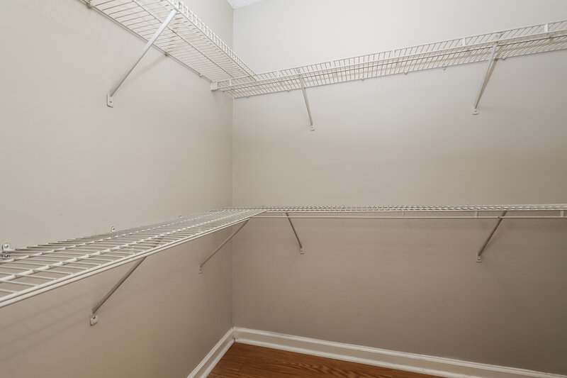 2,600/Mo, 11081 Knotty Pine Place Hampton, GA 30228 Closet View