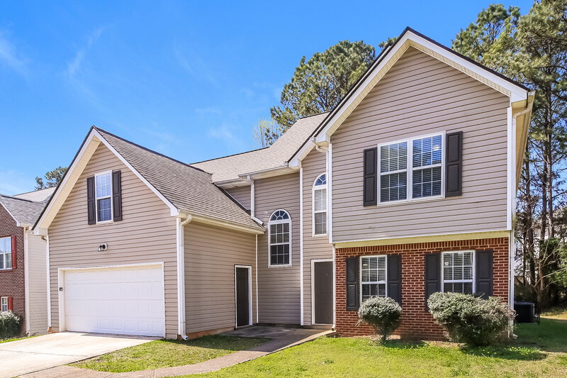 2,175/Mo, 2951 Highland Park Cir ,## C Lithonia, GA 30038 Front View