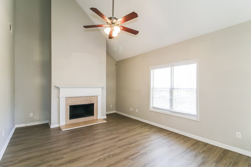 2,175/Mo, 2951 Highland Park Cir ,## C Lithonia, GA 30038 Family Room View