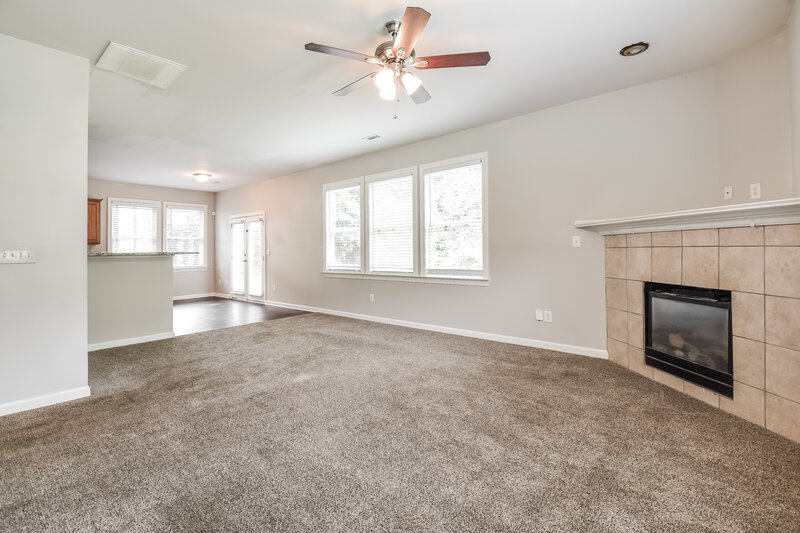 2,025/Mo, 3633 Aberdeen Way Douglasville, GA 30135 Living Room View 2