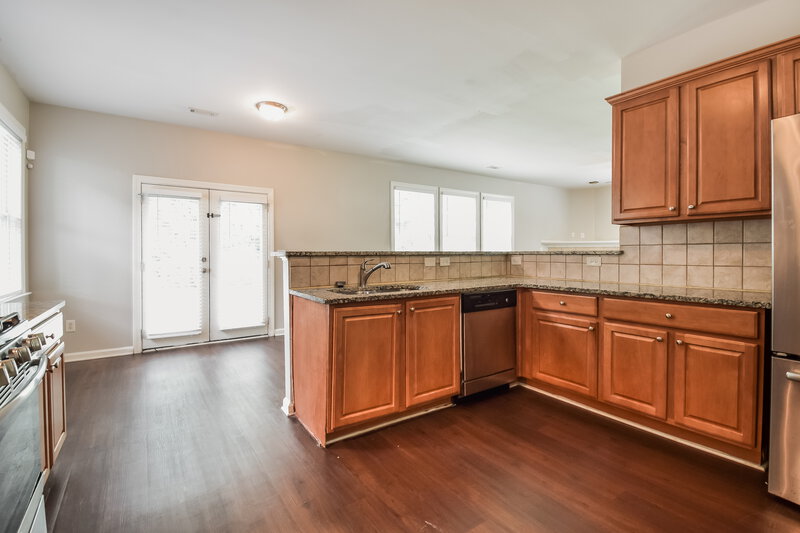 2,025/Mo, 3633 Aberdeen Way Douglasville, GA 30135 Kitchen View 2