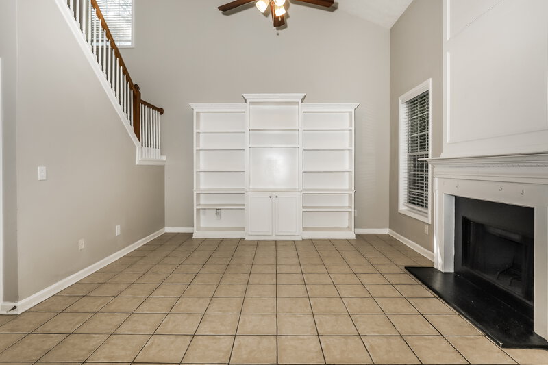 2,130/Mo, 416 Heathcliff Court McDonough, GA 30253 Family Room View