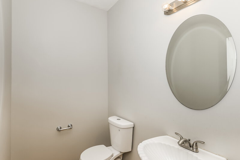 2,130/Mo, 416 Heathcliff Court McDonough, GA 30253 Bathroom View 2