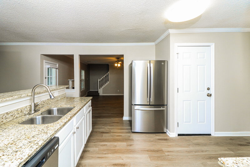 3,110/Mo, 4631 Glider Circle Douglasville, GA 30135 Kitchen View
