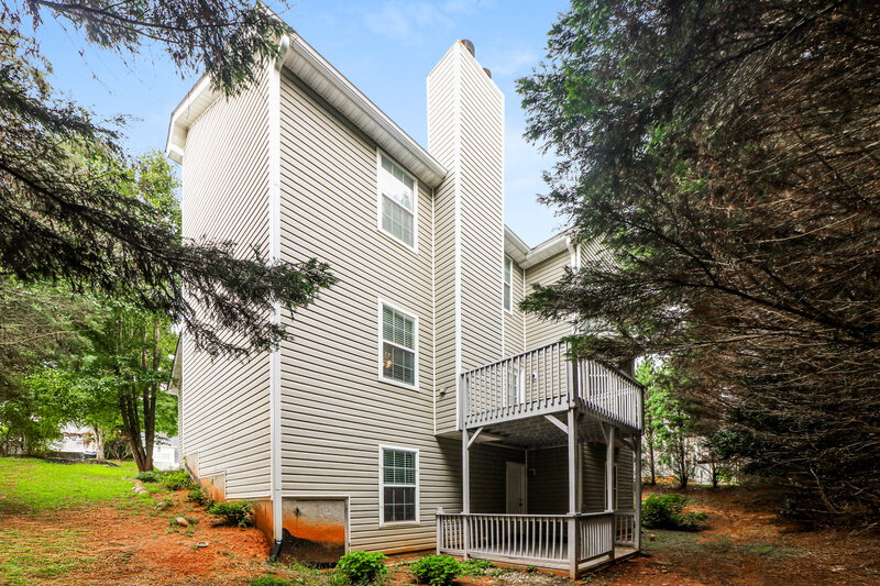 3,110/Mo, 4631 Glider Circle Douglasville, GA 30135 Rear View