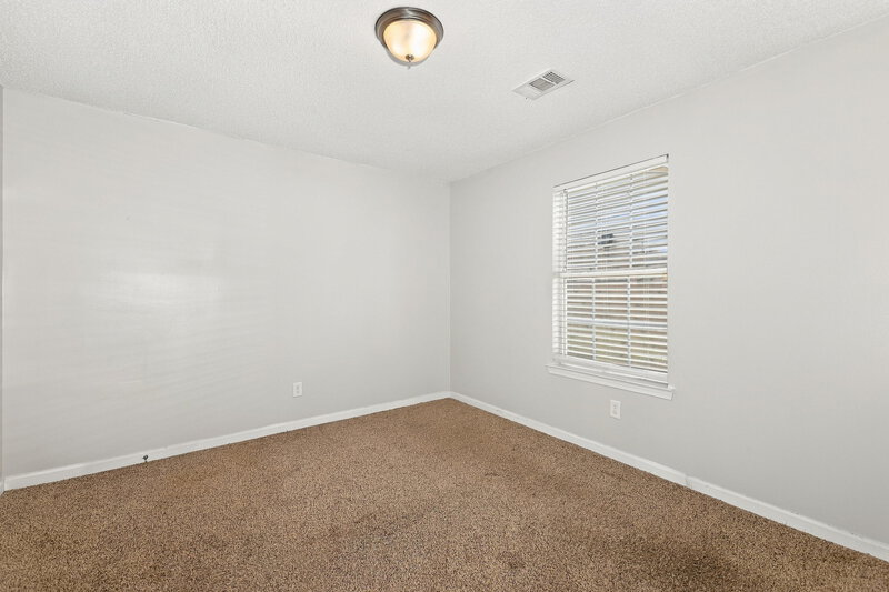 2,010/Mo, 1068 Meadow Glen Cir Fairburn, GA 30213 Bedroom View