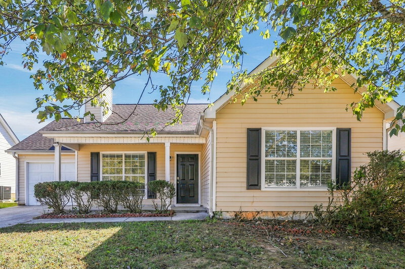 1,940/Mo, 1077 Meadow Glen Cir Fairburn, GA 30213 External View