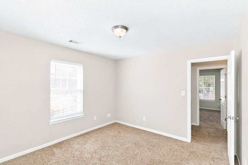 1,940/Mo, 1077 Meadow Glen Cir Fairburn, GA 30213 Bedroom View