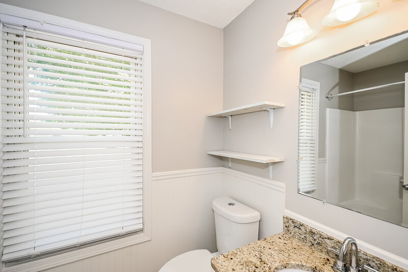 3,390/Mo, 4847 Wilkie Way Nw Acworth, GA 30102 Main Bathroom View