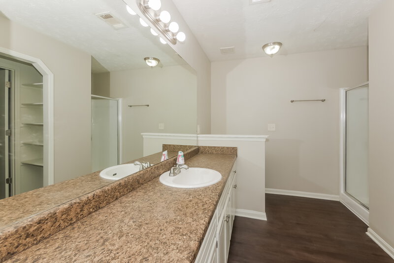 1,805/Mo, 715 Pullman Lane Stockbridge, GA 30281 Main Bathroom View