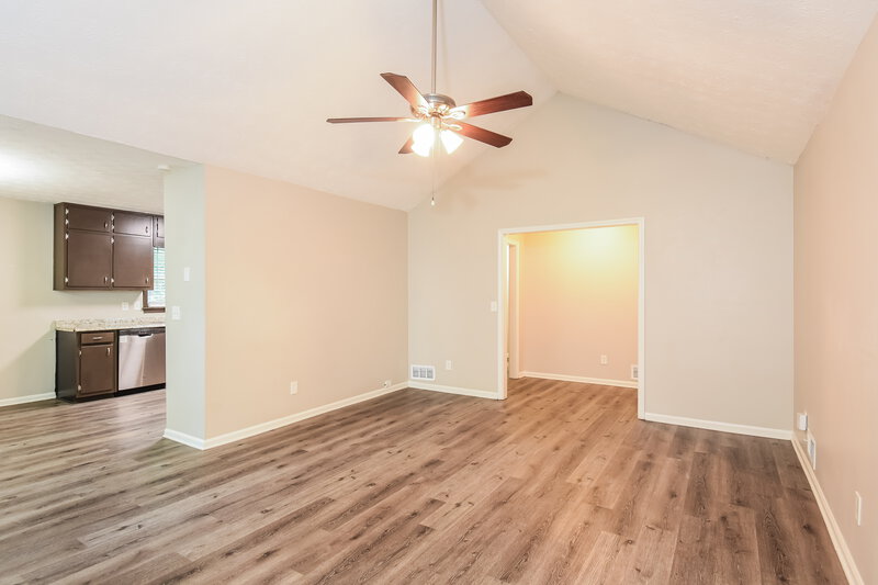 1,855/Mo, 1471 Daniel Ln Lawrenceville, GA 30046 Living Room View 2