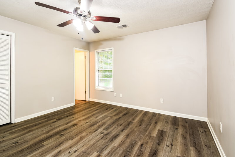 1,810/Mo, 3224 Valley View St Powder Springs, GA 30127 Main Bedroom View