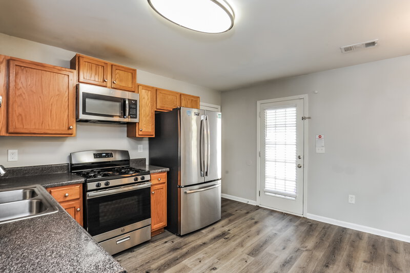 1,685/Mo, 145 Whetstone Way Villa Rica, GA 30180 Kitchen View 2
