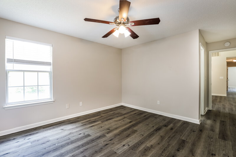 2,540/Mo, 1310 Waterton Trl Douglasville, GA 30134 Main Bedroom View 2