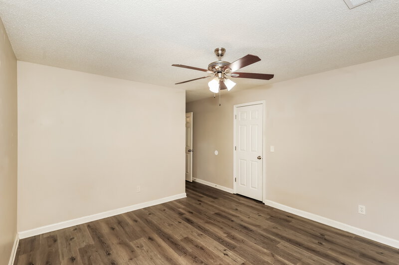 1,690/Mo, 1310 Waterton Trl Douglasville, GA 30134 Main Bedroom View 2