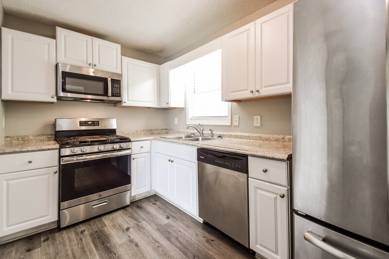 2,420/Mo, 213 Hampton Drive Dallas, GA 30132 Misc View 5