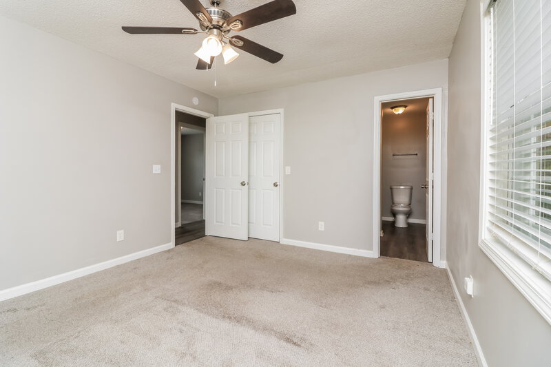 1,700/Mo, 213 Hampton Drive Dallas, GA 30132 Main Bedroom View 2