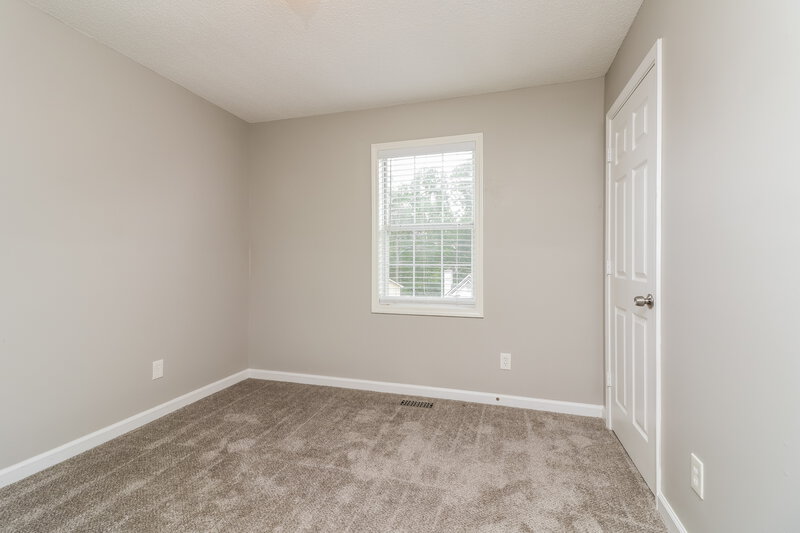 1,700/Mo, 213 Hampton Drive Dallas, GA 30132 Bedroom View
