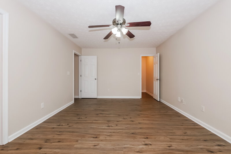 1,850/Mo, 5100 Tussahaw Xing McDonough, GA 30252 Main Bedroom View 2
