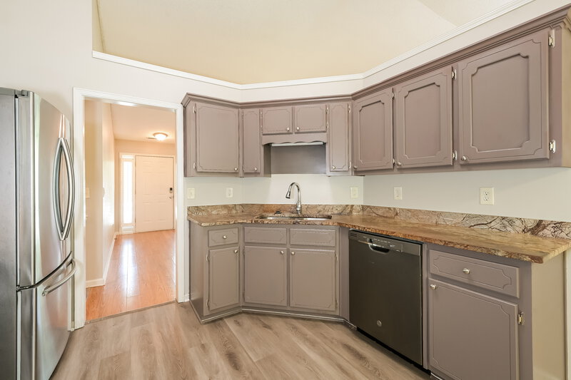 2,170/Mo, 1867 Fort River Way Dacula, GA 30019 Kitchen View