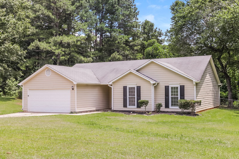 1,920/Mo, 306 Ashley Manor Way Stockbridge, GA 30281 Front View
