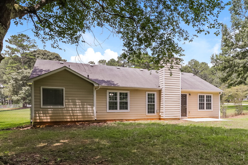 1,920/Mo, 306 Ashley Manor Way Stockbridge, GA 30281 Rear View