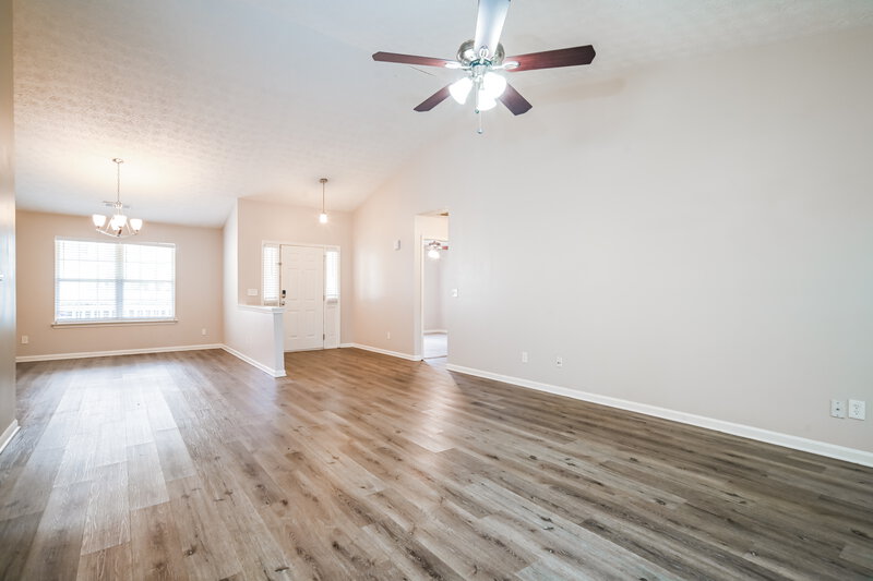 1,890/Mo, 5324 Paddington Lane Powder Springs, GA 30127 Living Room View 2